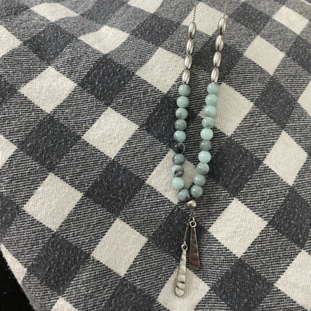 Beaded necklace